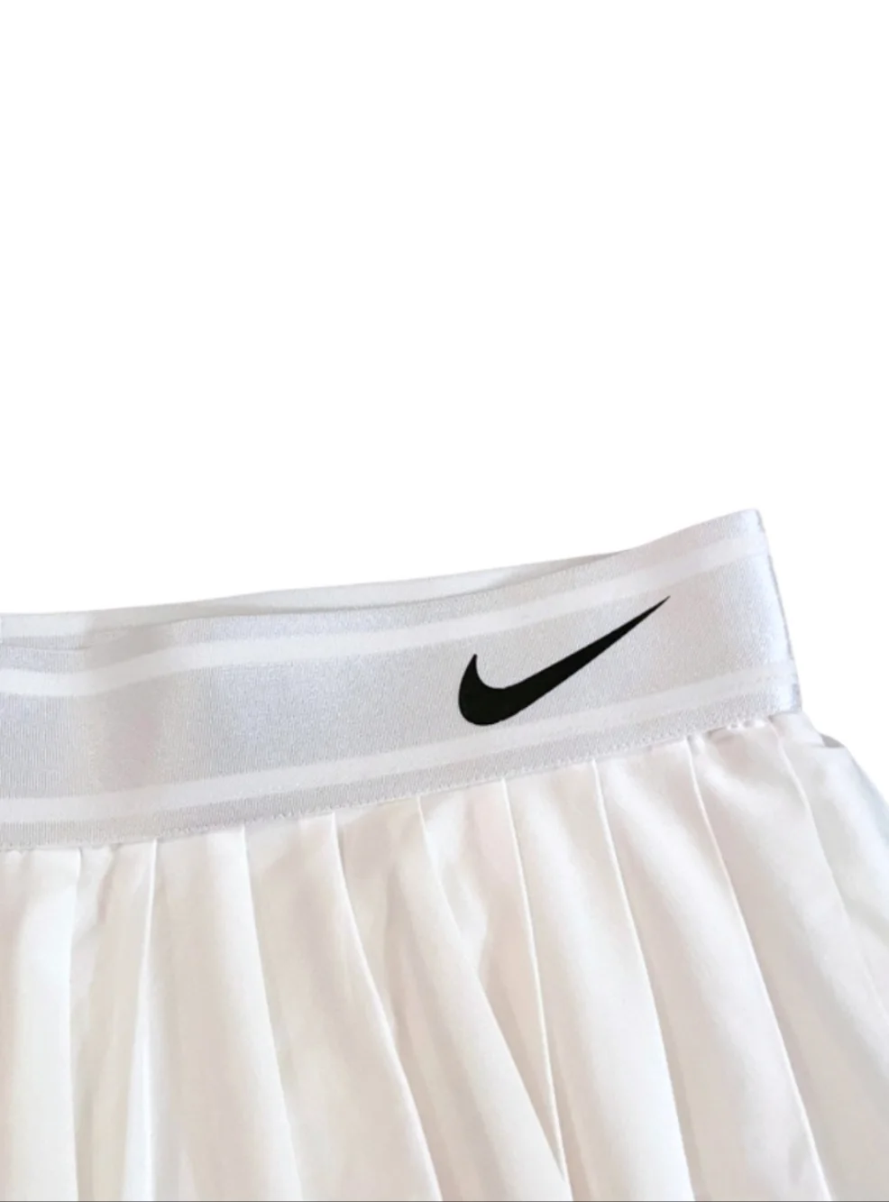 Nike dri-fit pleated white tennis skirt size M